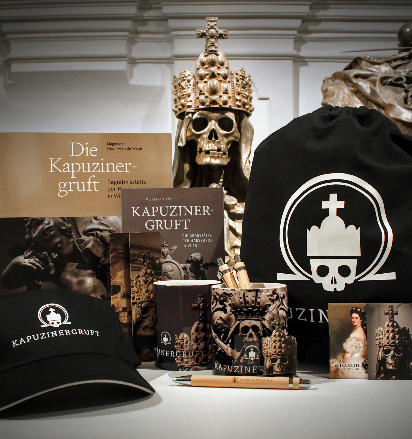 Übersicht von Shopartikeln der Kapuzinergruft Wien.